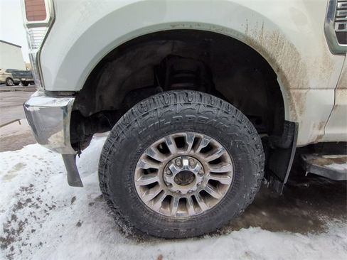 Used 2022 Ford F250 XLT w/ XLT Premium Package image 7