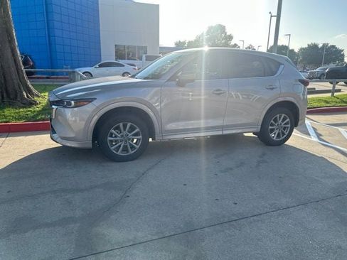 Used 2024 MAZDA CX-5 AWD 2.5 S w/ Select Package image 1