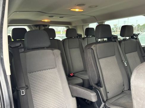 Used 2020 Ford Transit 350 XLT image 10