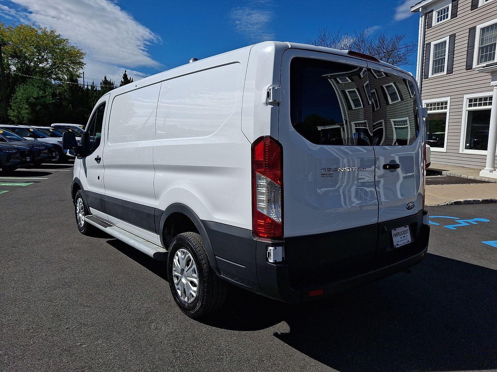 Used 2025 Ford Transit 250 Low Roof w/ Exterior Upgrade Package RWD image 7