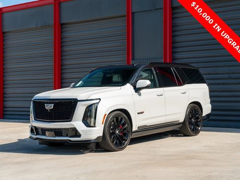 Used 2025 Cadillac Escalade V w/ LPO, ONYX Package image 1