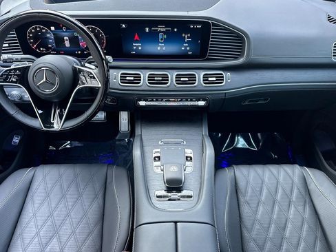 New 2026 Mercedes-Benz Maybach GLS 600 4MATIC image 15