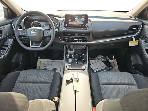 New 2026 Nissan Rogue SV FWD image 13