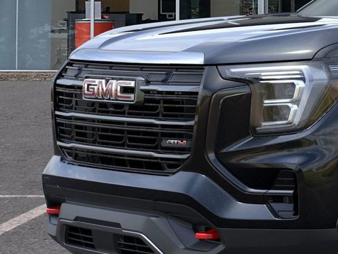 New 2026 GMC Terrain AT4 w/ Technology Package II AWD/4WD image 13