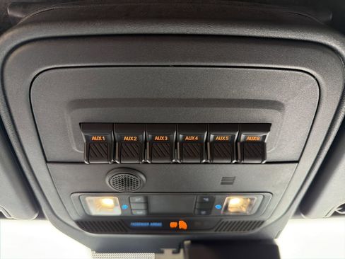 Certified 2023 Ford Bronco Black Diamond image 12