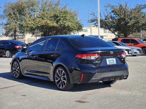 Used 2022 Toyota Corolla SE image 5