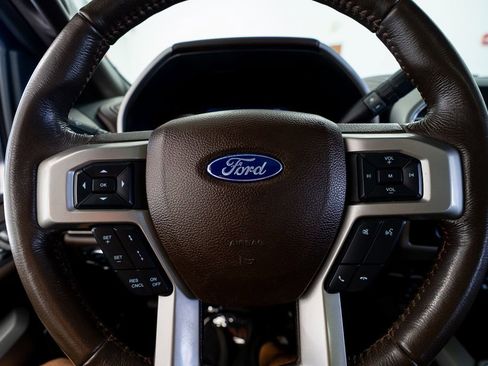 Used 2021 Ford F450 King Ranch w/ King Ranch Ultimate Package AWD/4WD image 31