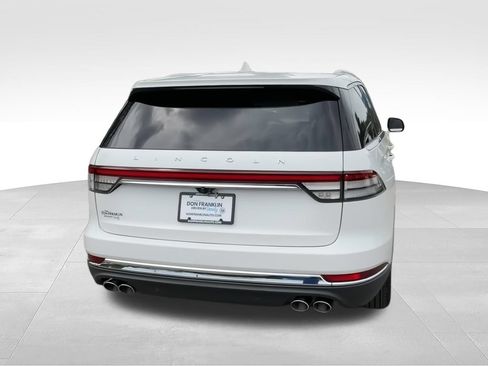 Used 2023 Lincoln Aviator Reserve w/ Equipment Group 201A AWD/4WD image 8