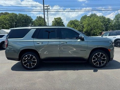 Used 2024 Chevrolet Tahoe RST w/ Luxury Package RWD image 11