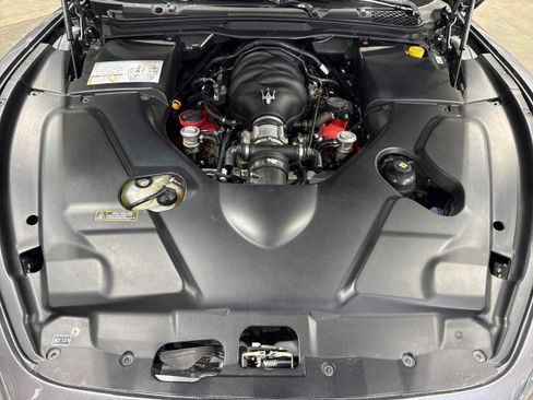 Used 2014 Maserati GranTurismo MC image 17