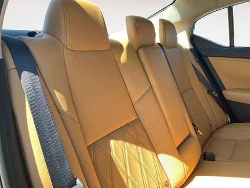 New 2025 Nissan Sentra SV w/ SV Premium Package image 30