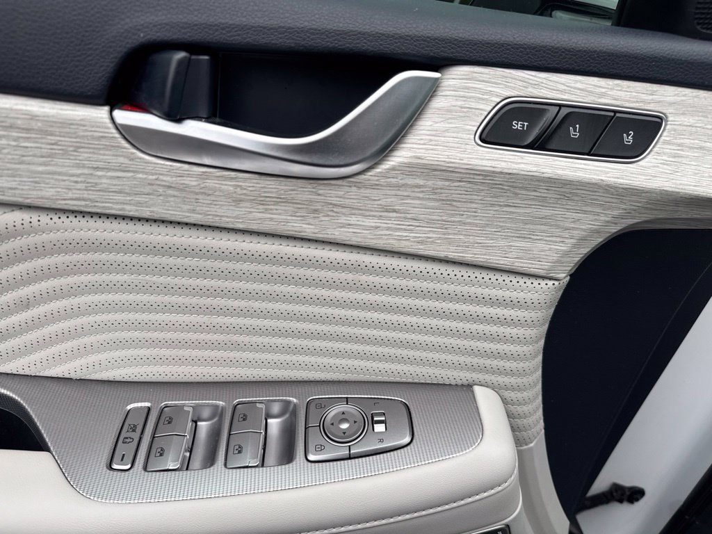 Certified 2024 Hyundai Palisade Calligraphy AWD/4WD image 12