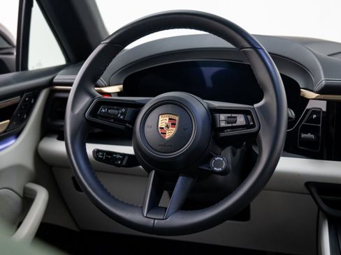 Certified 2024 Porsche Macan 4 Electric image 12