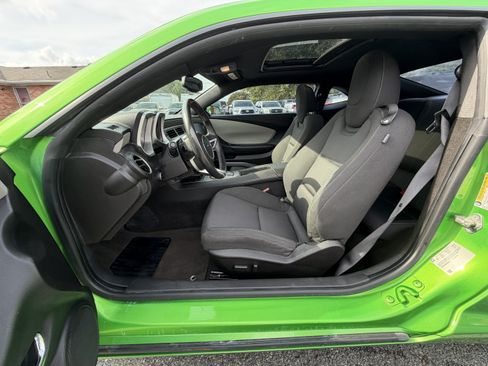 Used 2010 Chevrolet Camaro LT RWD image 10