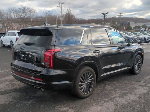Certified 2025 Hyundai Palisade Calligraphy AWD/4WD image 3