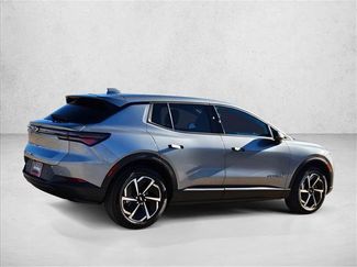 New 2026 Chevrolet Equinox EV LT video 2