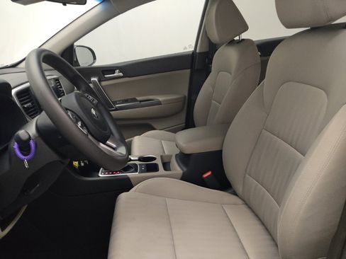 Used 2021 Kia Sportage LX FWD image 17