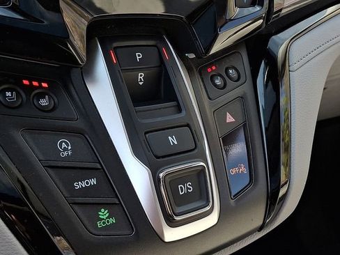 Used 2024 Honda Odyssey Elite image 15