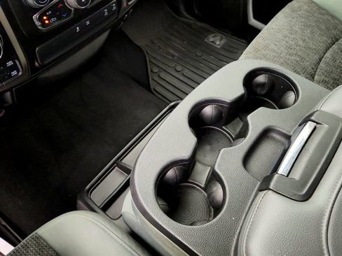 Used 2019 RAM 1500 Big Horn AWD/4WD image 14