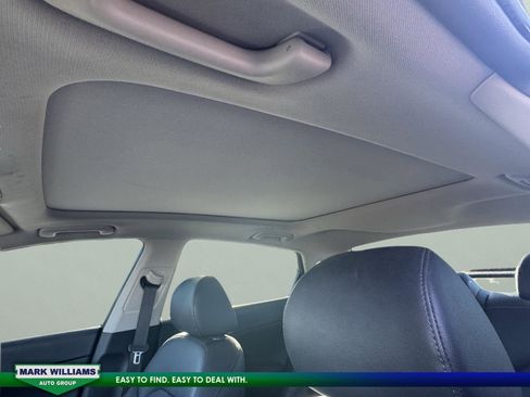 Used 2020 Kia Optima SE image 11