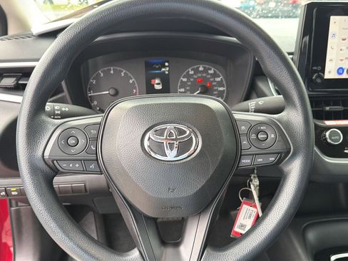 Certified 2025 Toyota Corolla LE FWD image 19