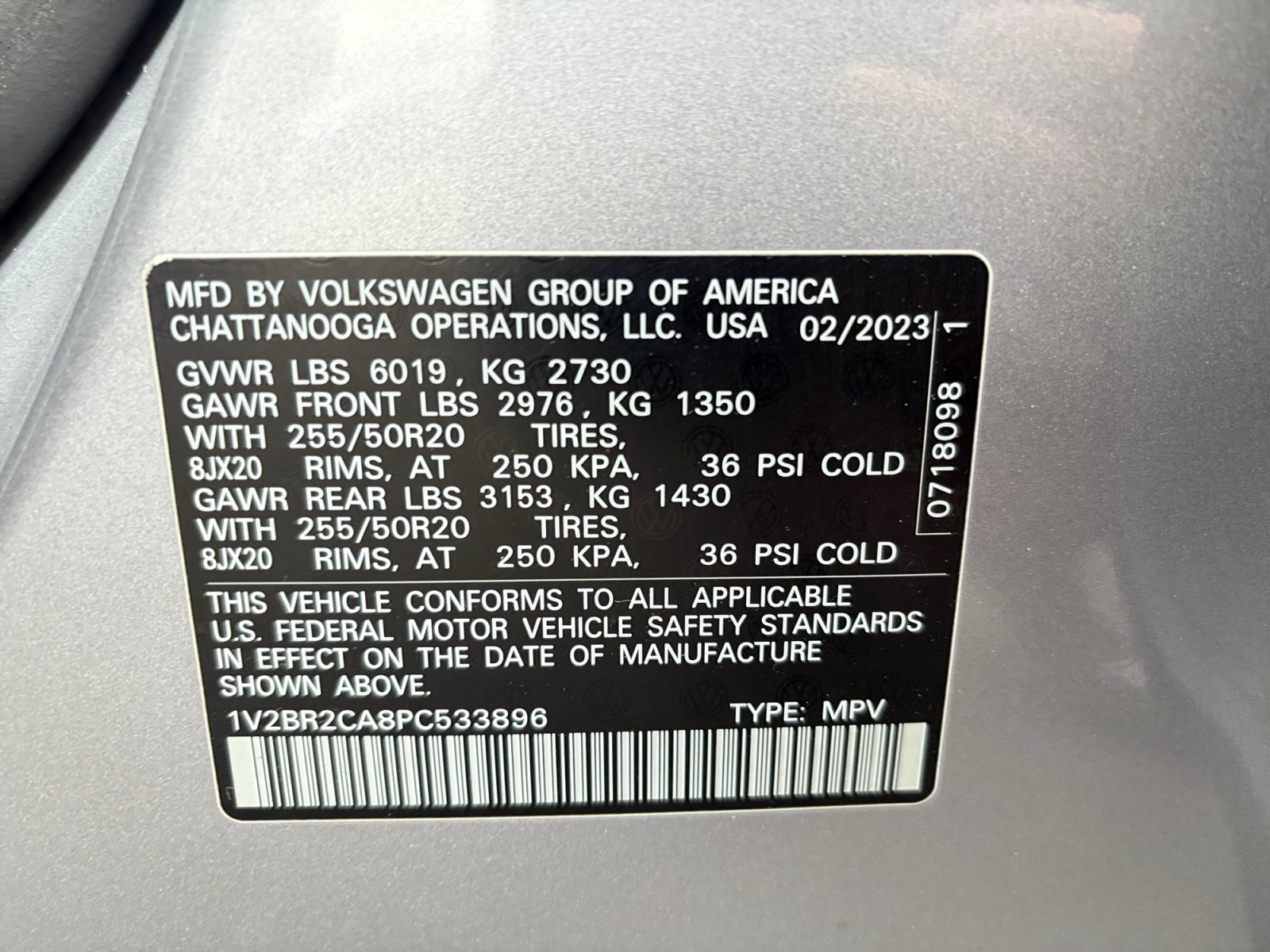 Used 2023 Volkswagen Atlas SEL AWD/4WD image 32