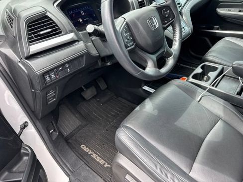 Used 2024 Honda Odyssey EX-L image 31