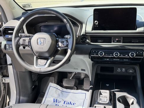 Used 2025 Honda Pilot Elite image 20
