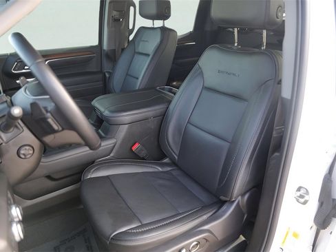 Used 2024 GMC Sierra 1500 Denali image 10
