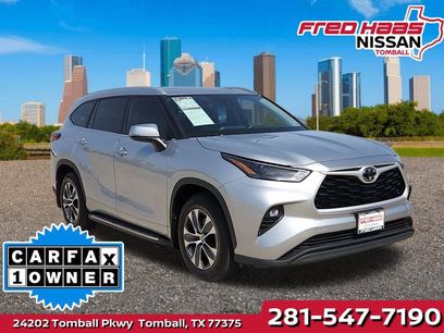Used 2022 Toyota Highlander XLE