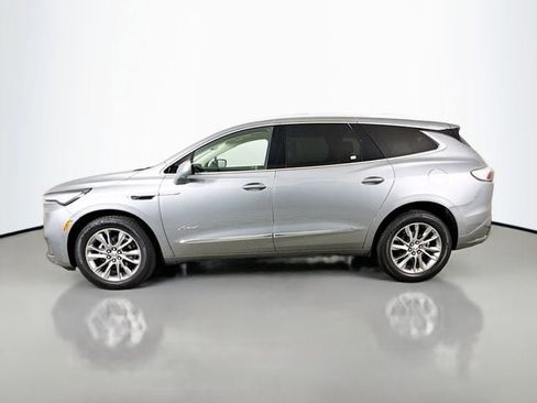 Used 2023 Buick Enclave Avenir w/ Avenir Technology Package image 6