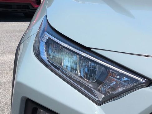Used 2021 Toyota RAV4 TRD Off-Road AWD/4WD image 10