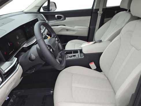 New 2026 Kia Sorento S AWD/4WD image 18