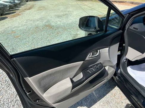 Used 2013 Honda Civic LX image 7