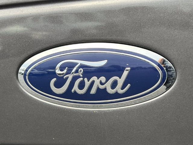 Used 2016 Ford F150 XLT w/ Equipment Group 302A Luxury AWD/4WD image 49