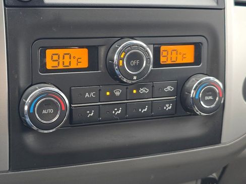 Used 2021 Nissan Frontier SV AWD/4WD image 36