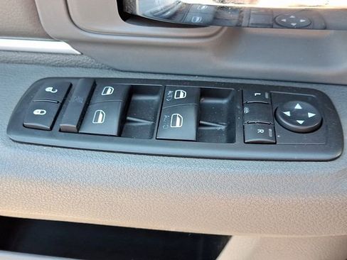 Used 2014 RAM 1500 Big Horn AWD/4WD image 26