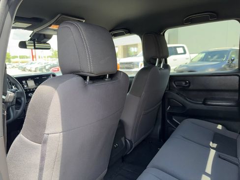 Certified 2026 Nissan Frontier SV w/ Tow Package RWD image 22