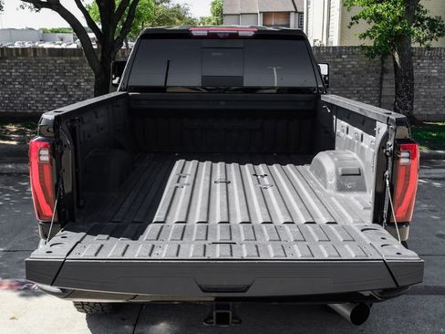 Used 2024 GMC Sierra 2500 Denali Ultimate w/ Max Trailering Package AWD/4WD image 66