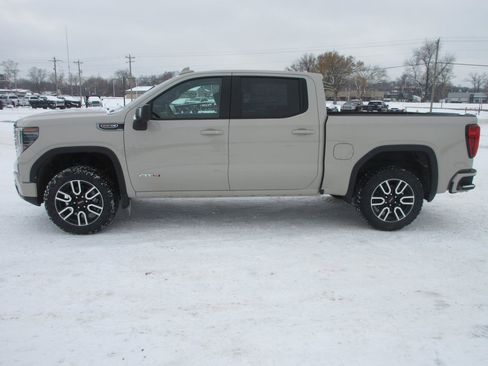 New 2026 GMC Sierra 1500 AT4 w/ AT4 Premium Package image 10