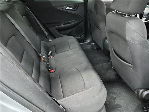 Used 2021 Chevrolet Malibu LS FWD image 15