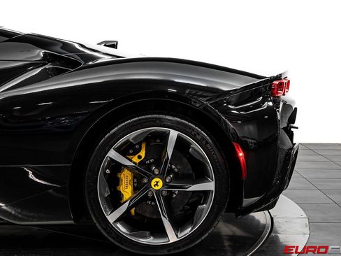 Used 2023 Ferrari SF90 Spider AWD/4WD image 25