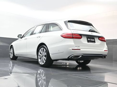 Used 2019 Mercedes-Benz E 450 4MATIC Wagon image 29