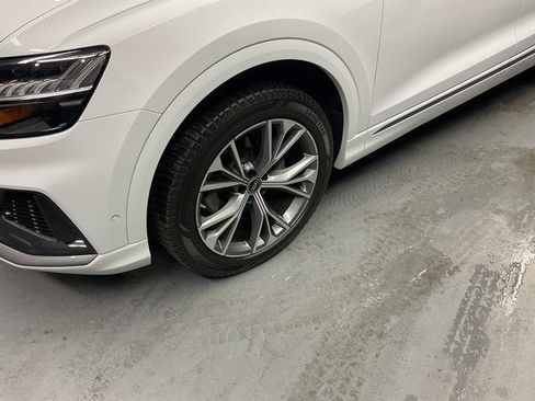 Used 2023 Audi Q8 Premium Plus AWD/4WD image 4