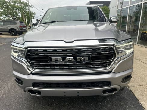 Used 2022 RAM 1500 Limited w/ Body Color Bumper Group AWD/4WD image 10