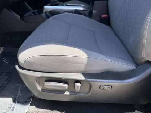 Used 2022 Toyota Tacoma SR5 w/ Technology Package RWD image 28