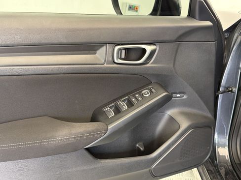 Used 2023 Honda Civic Sport image 26