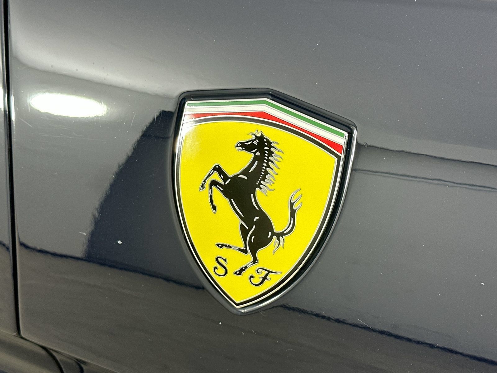 Used 2020 Ferrari Portofino RWD image 9