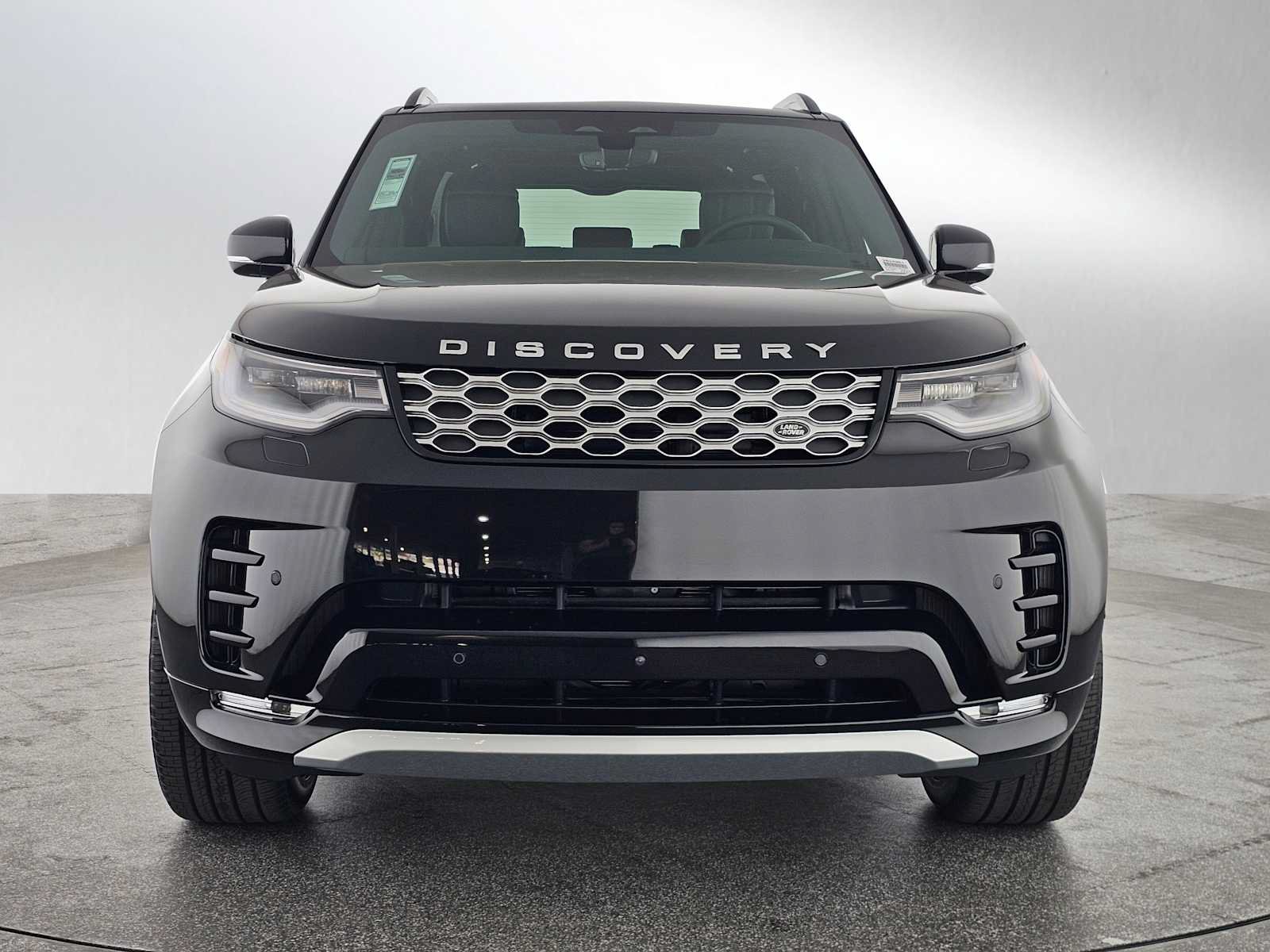 New 2026 Land Rover Discovery Limited Edition AWD/4WD image 8
