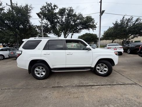 Used 2014 Toyota 4Runner SR5 Premium RWD image 4